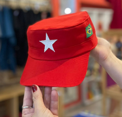 Chapéu Cap Vermelho Estrela