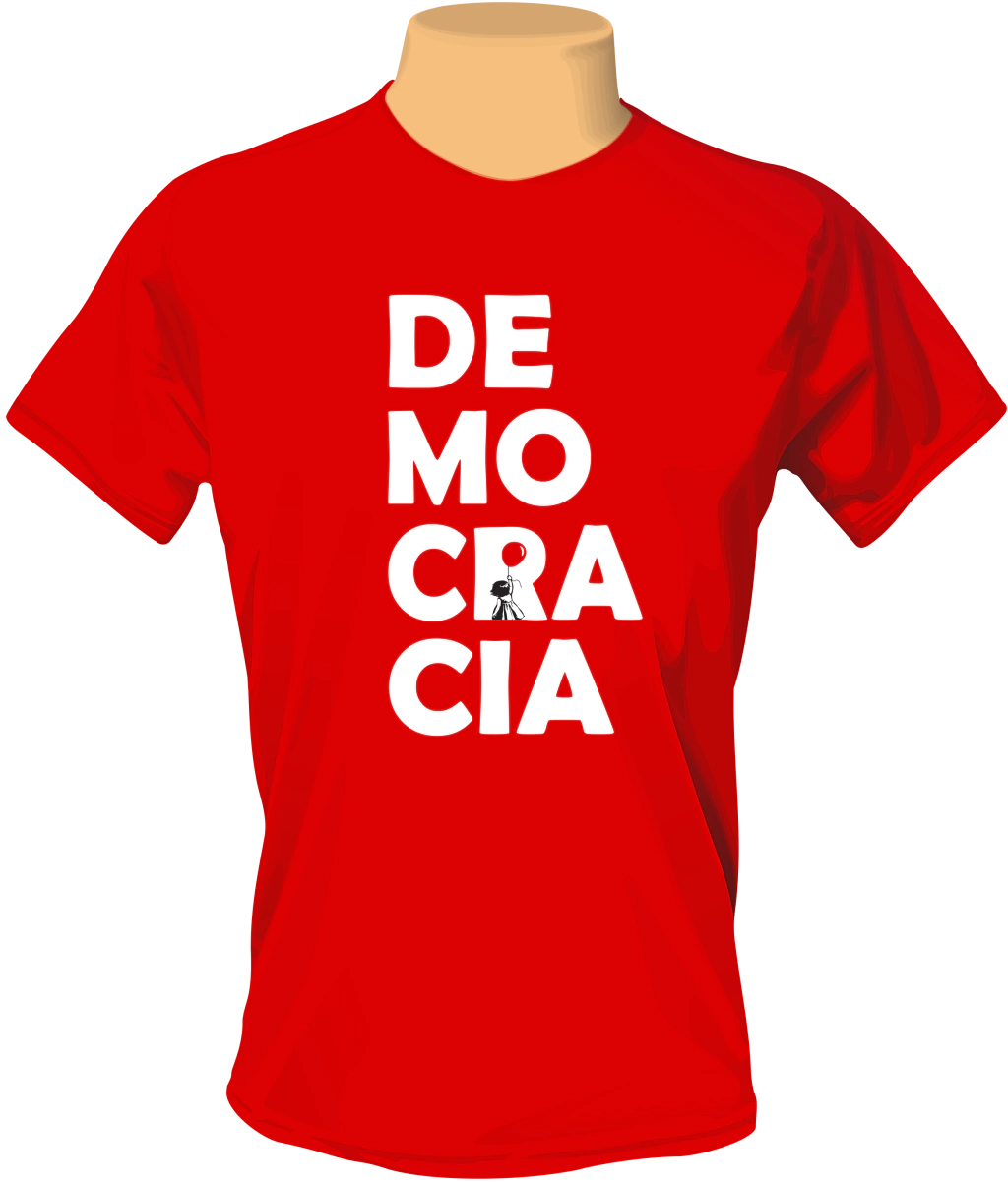 Camiseta Democracia: Vermelha com Tipografia Vertical