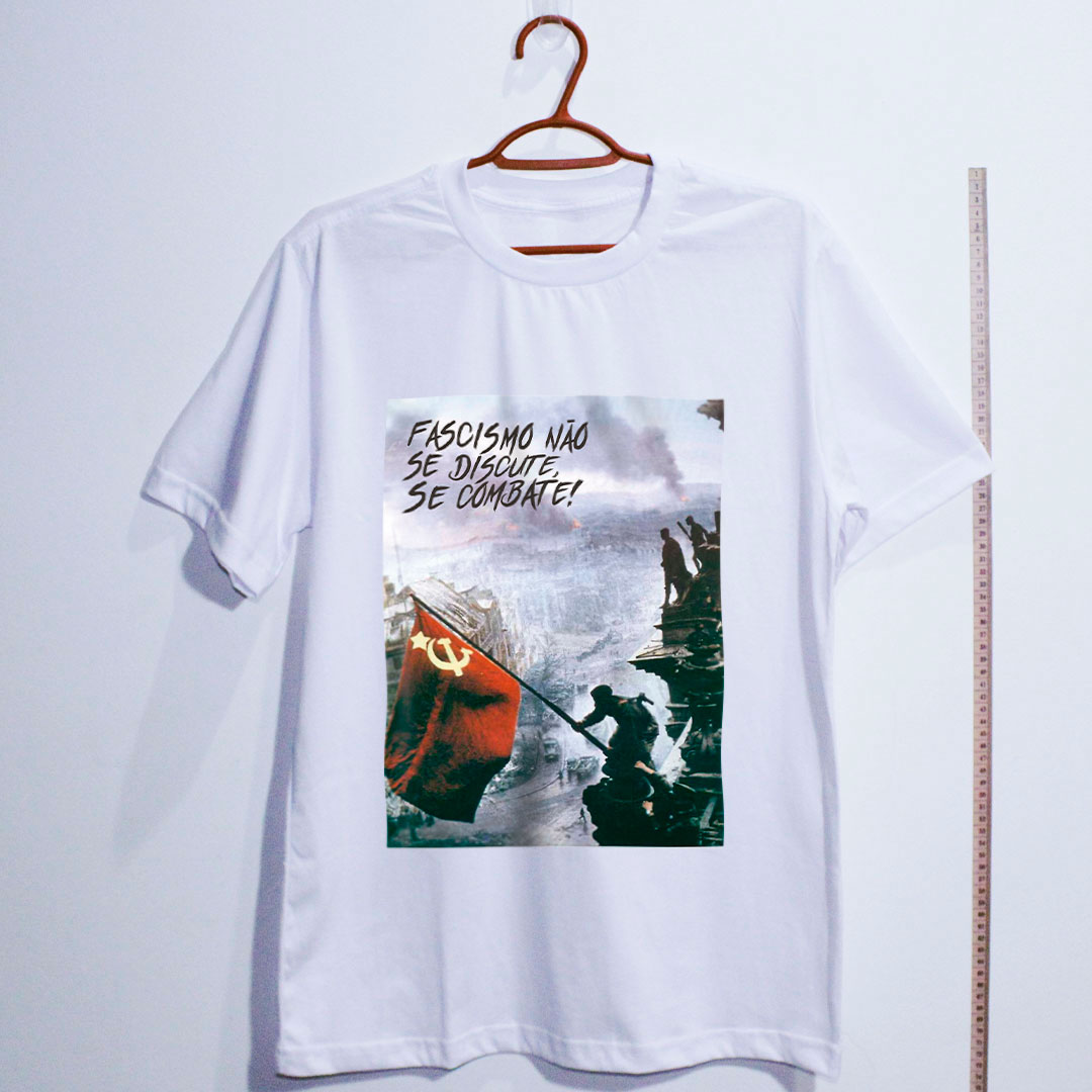 Camiseta infantil Fascismo não se debate