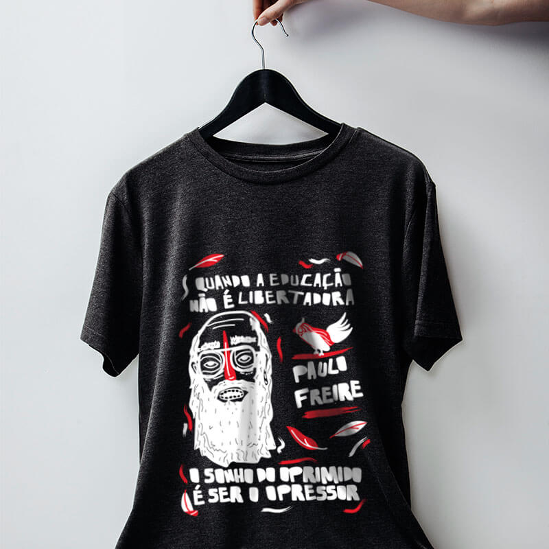 Camiseta infantil Paulo Freire